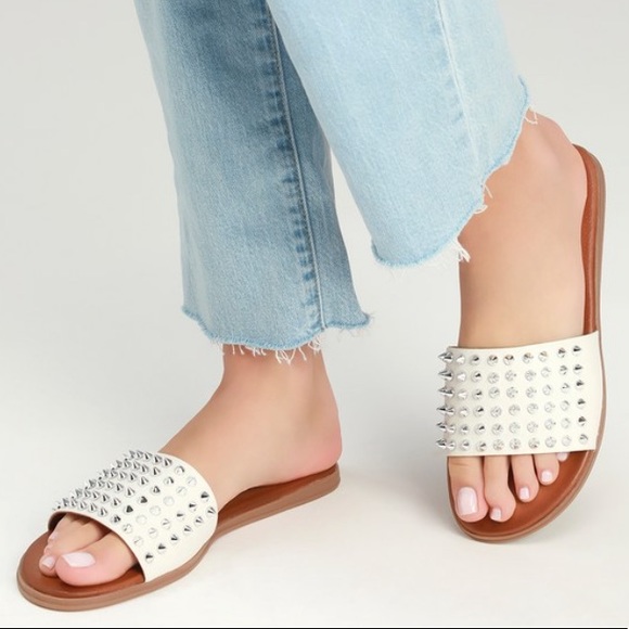 Spiked Slides in White/Silver - Picture 6 of 7